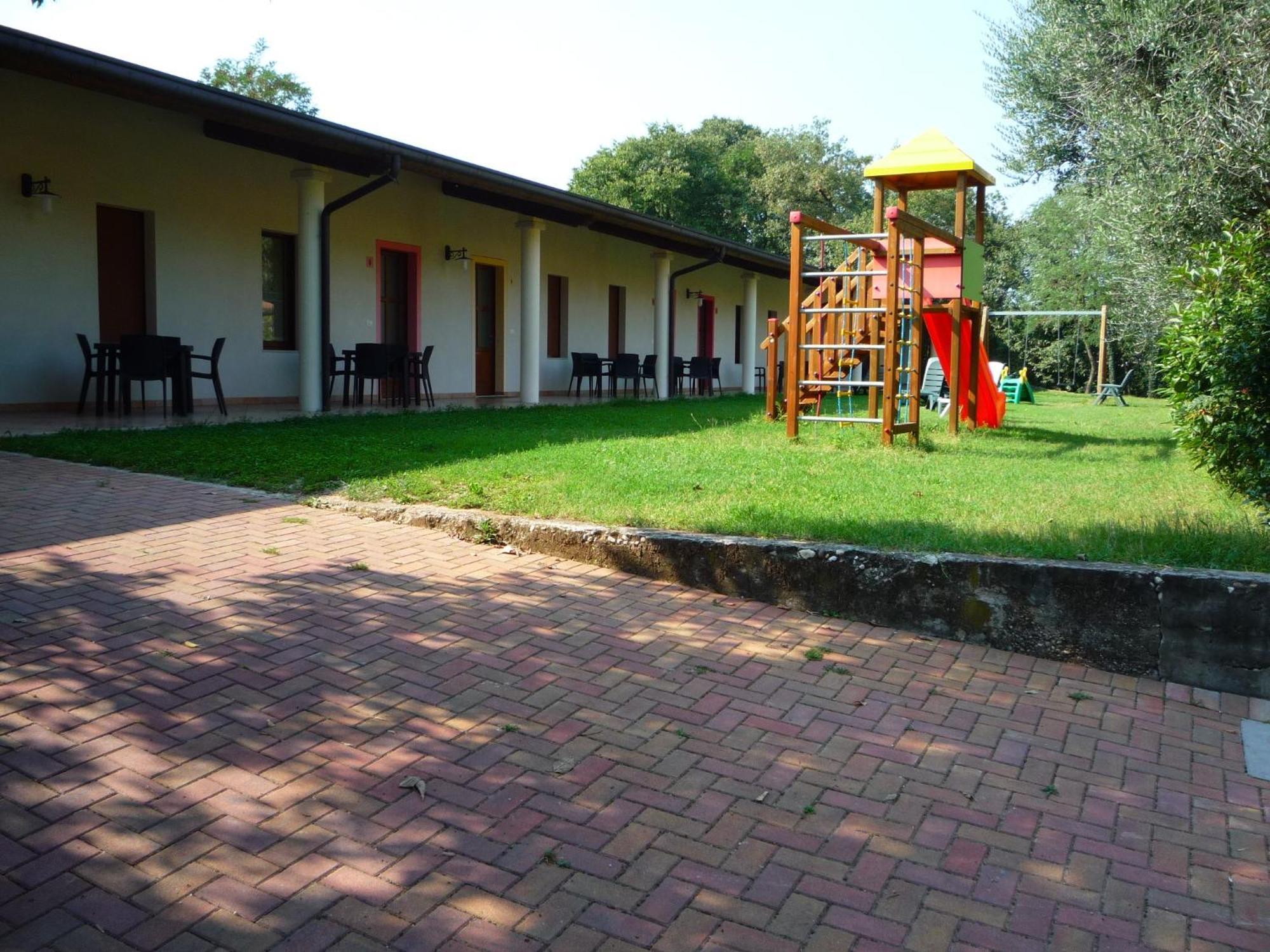 Agriturismo Lupo Bianco Монцамбано Экстерьер фото