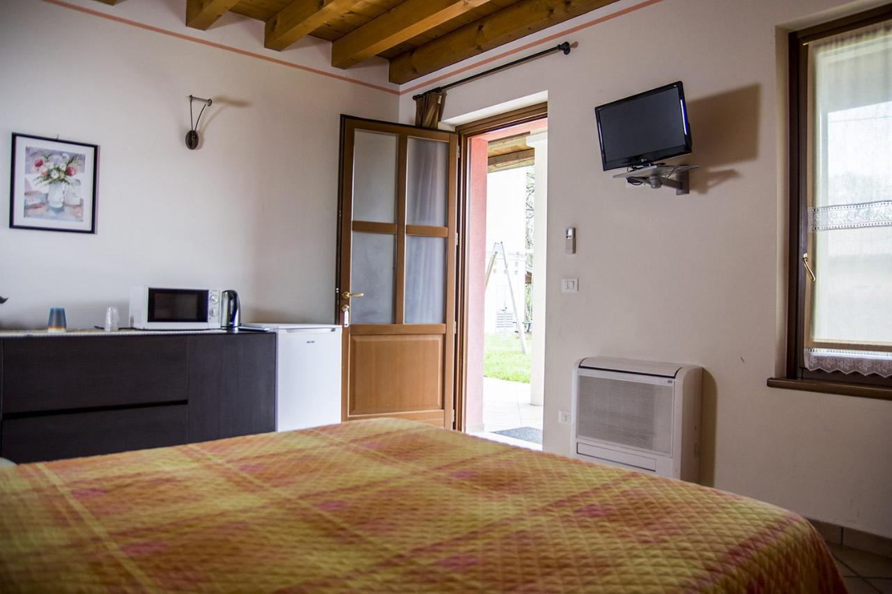 Agriturismo Lupo Bianco Монцамбано Экстерьер фото
