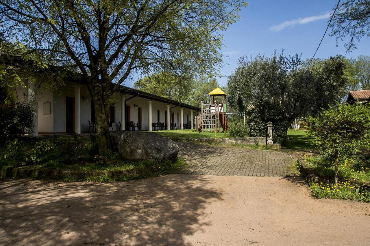 Agriturismo Lupo Bianco Монцамбано Экстерьер фото